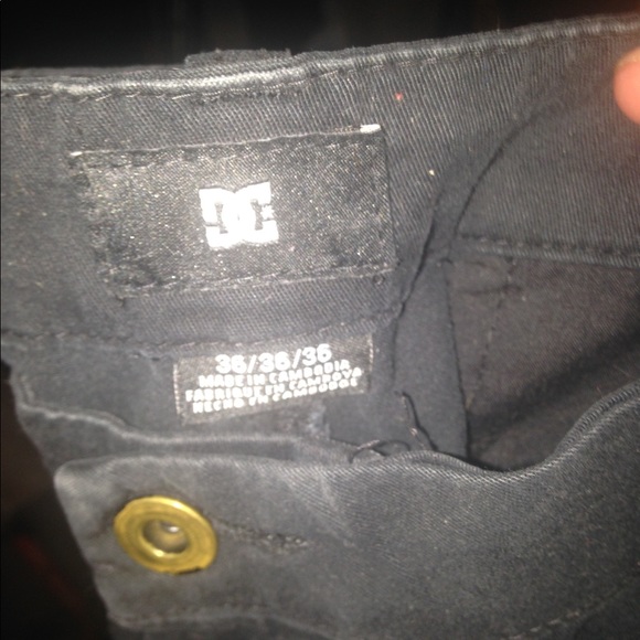 D.C. Men's skateboarding shorts 38 - Picture 2 of 4